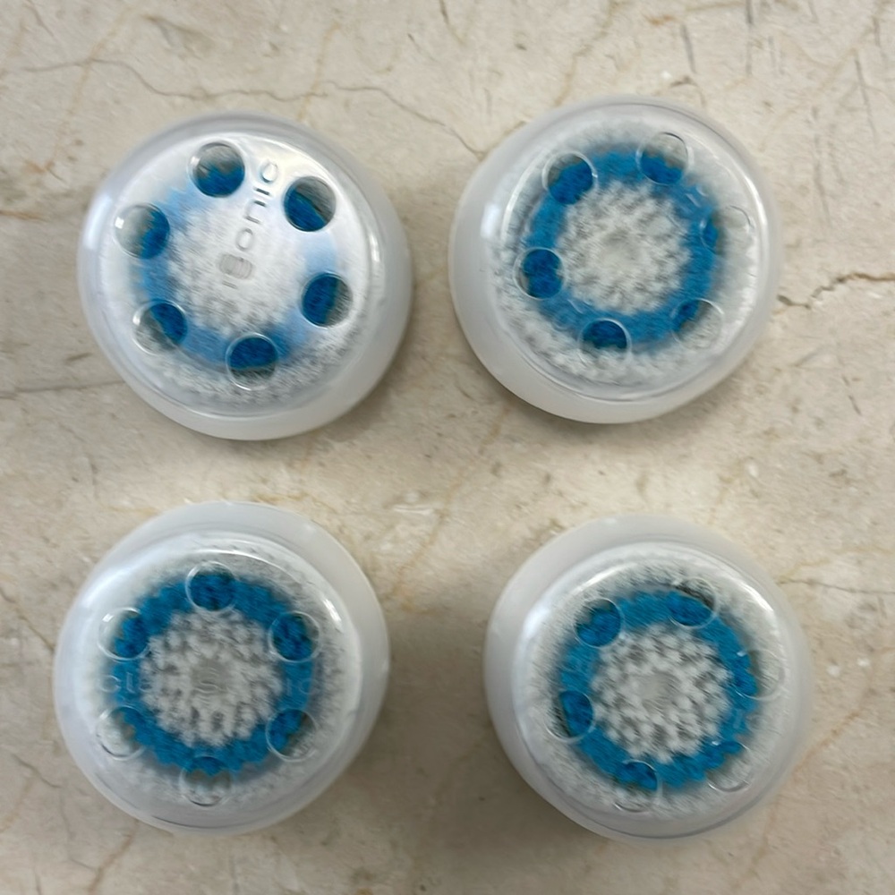 SET OF 4 Clarisonic deep pore brush head